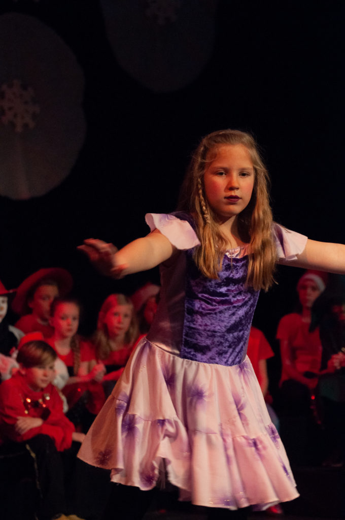 0016 Musical Hoezo Feest 15-12-2019